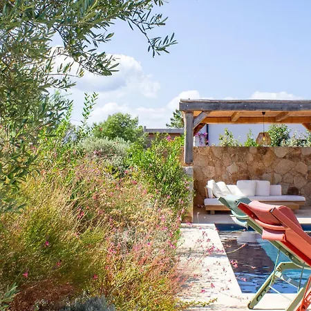 A Calia Di Fiori Mare Villa *