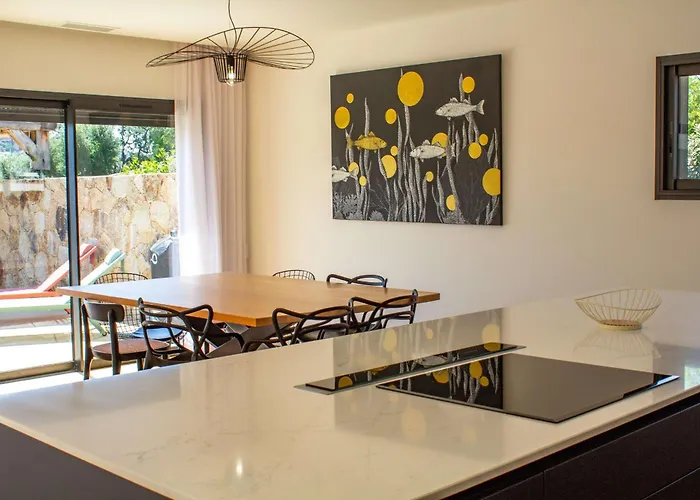 A Calia Di Fiori Mare Villa *