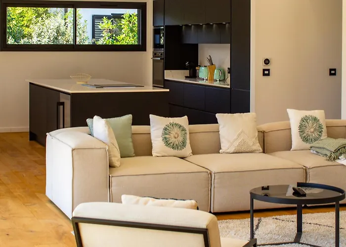 A Calia Di Fiori Mare Villa *